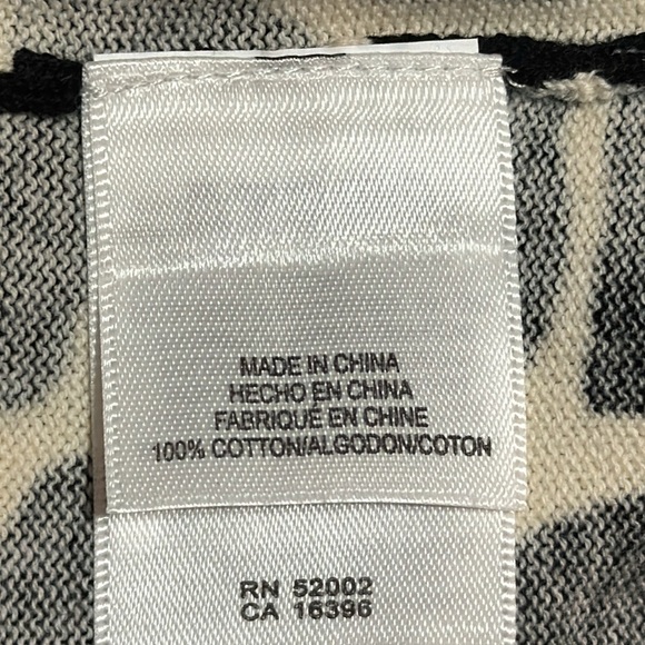 Liz Claiborne New York V neck  Pullover - Picture 10 of 10